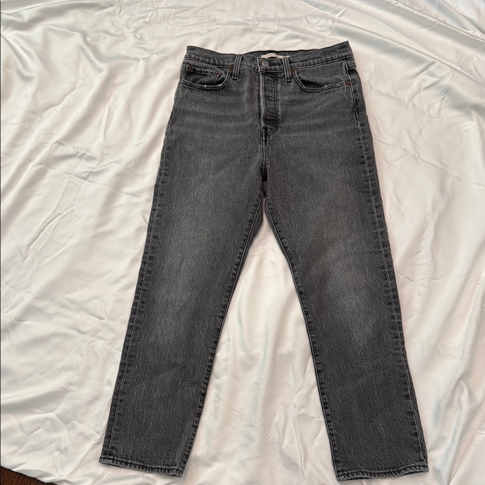 Levi's Women's Charcoal Straight Leg Jeans